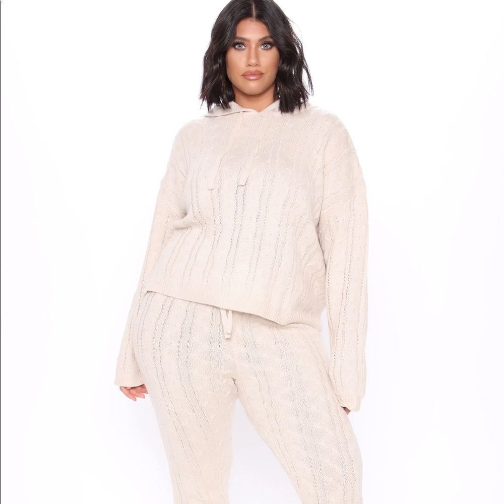 NWT Fashion Nova Can You Knit it Sweater Set - Beige - Size 1X